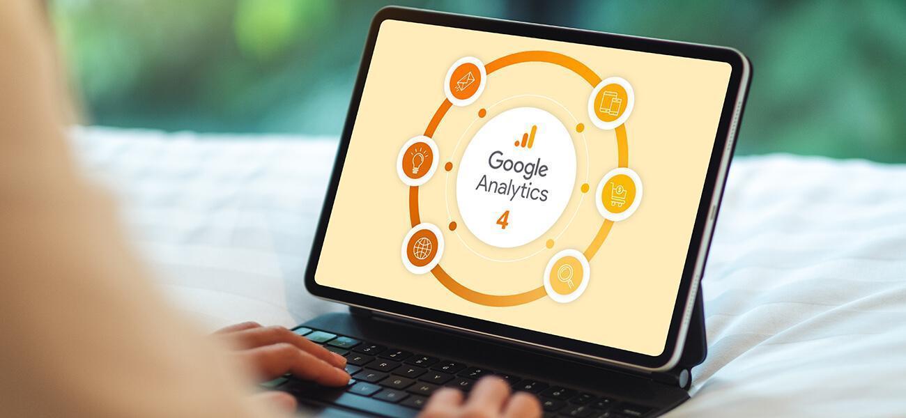 Google Analytics 4 Comparisons - How to use them?